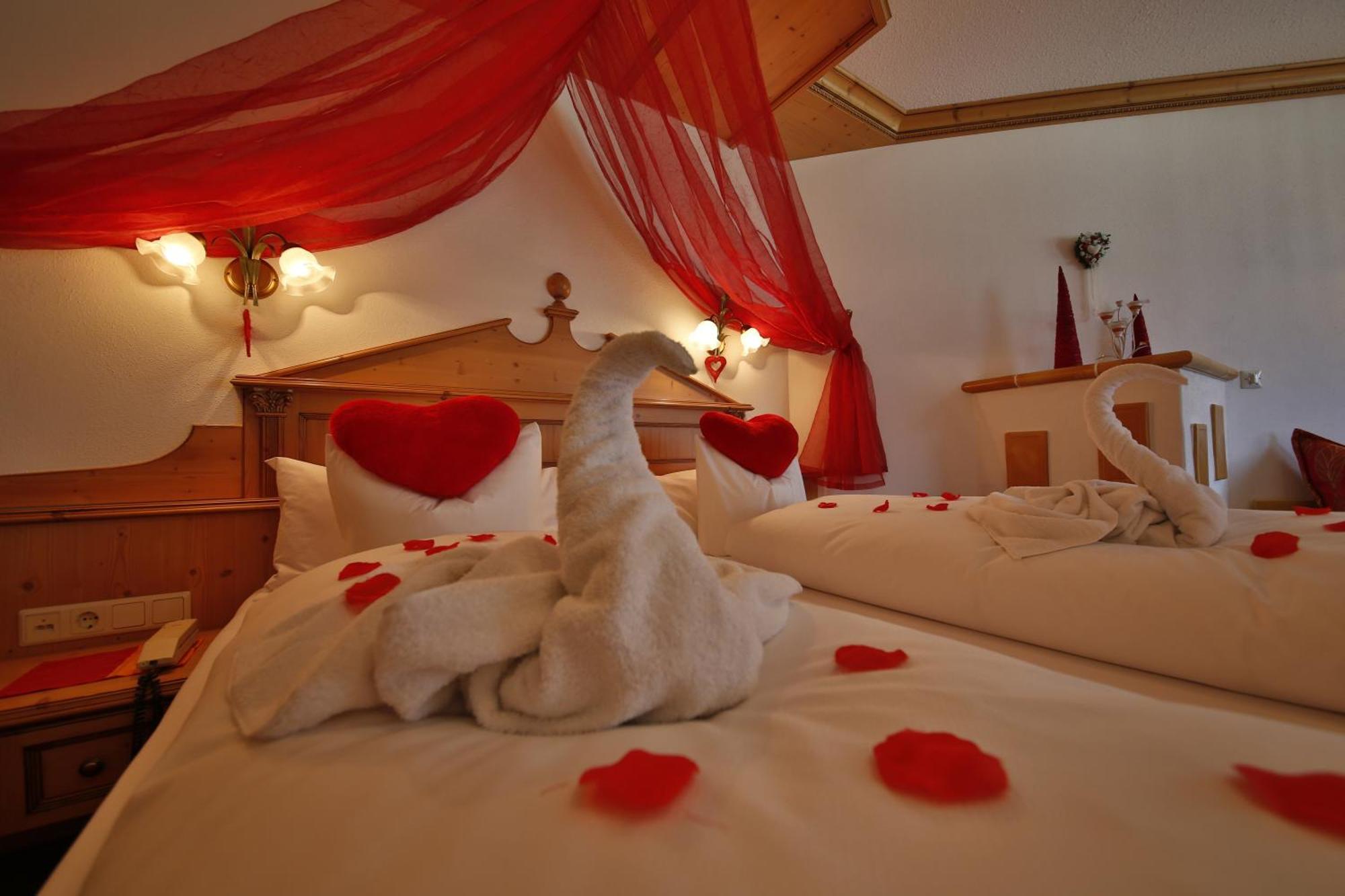 Romantik Resort & Spa Der Laterndl Hof Haldensee Chambre photo